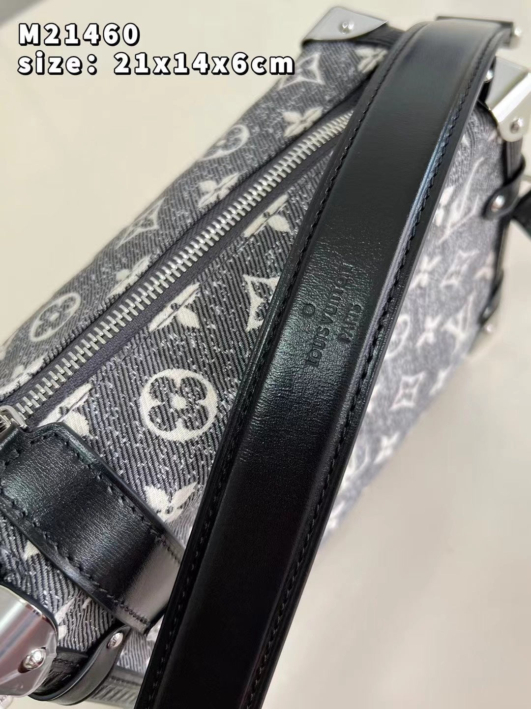 0712 Classic crossbody bag 0712 Classic crossbody bag