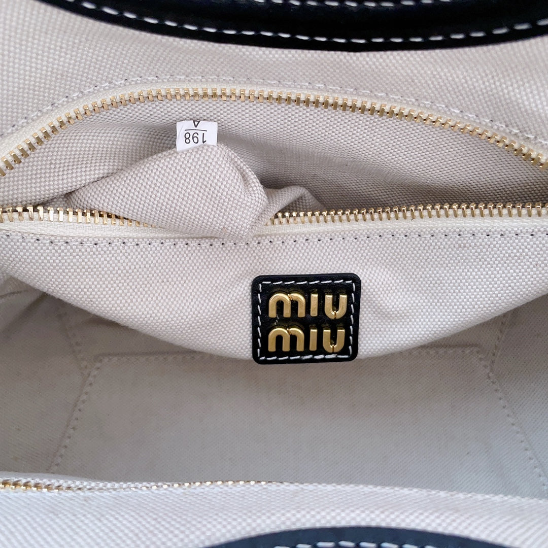 0712 Classic shopping bag 0712 Classic shopping bag