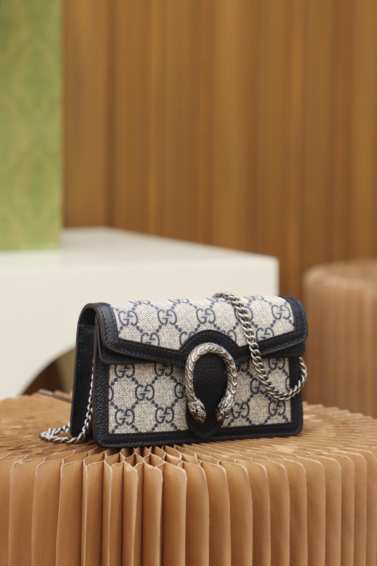 0712 Classic crossbody bag 0712 Classic crossbody bag