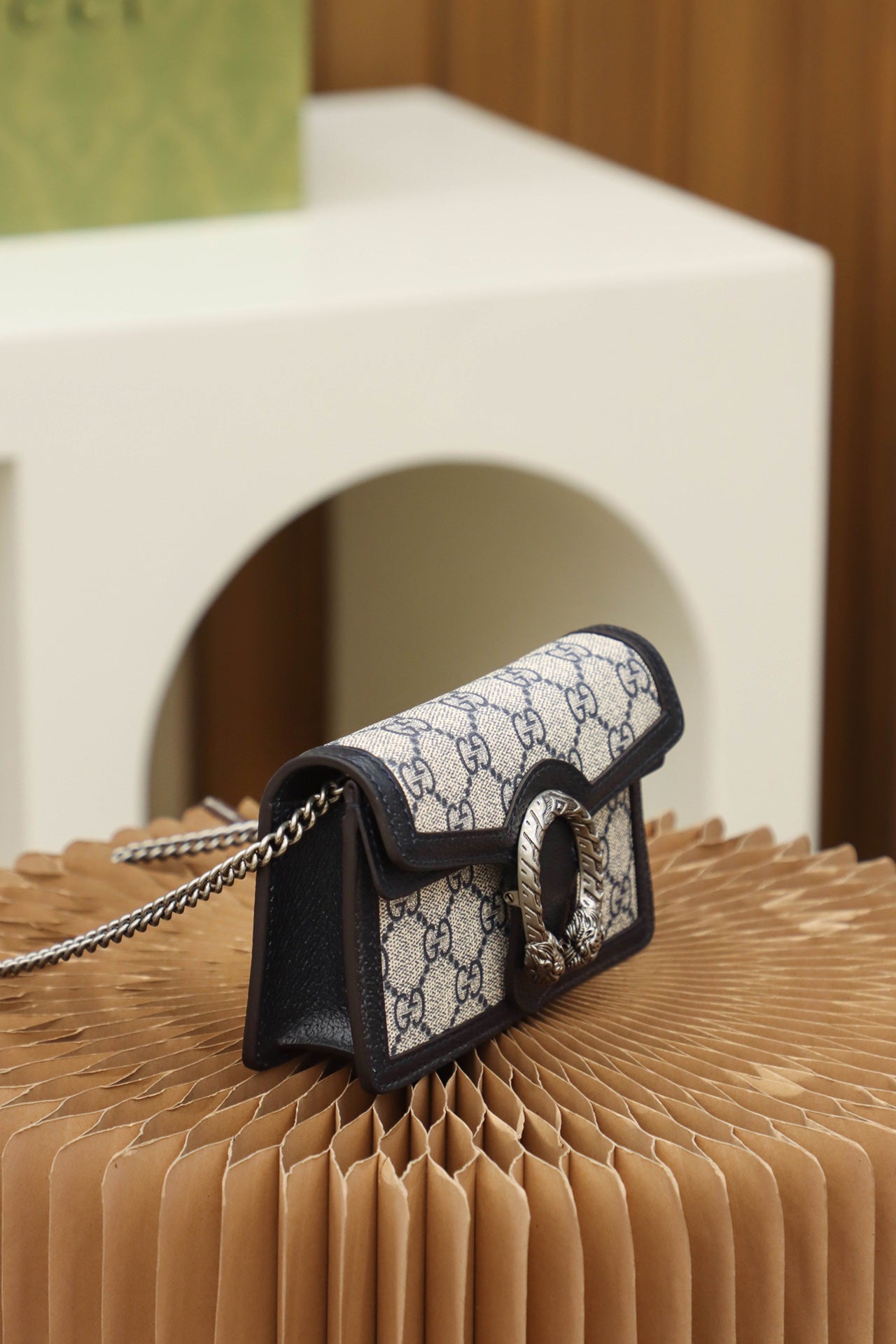 0712 Classic crossbody bag 0712 Classic crossbody bag