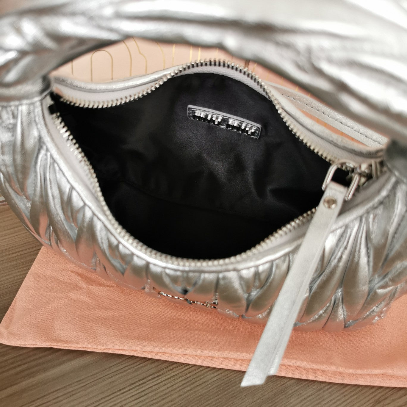 0712 Classic and stylish bag 0712 Classic and stylish bag