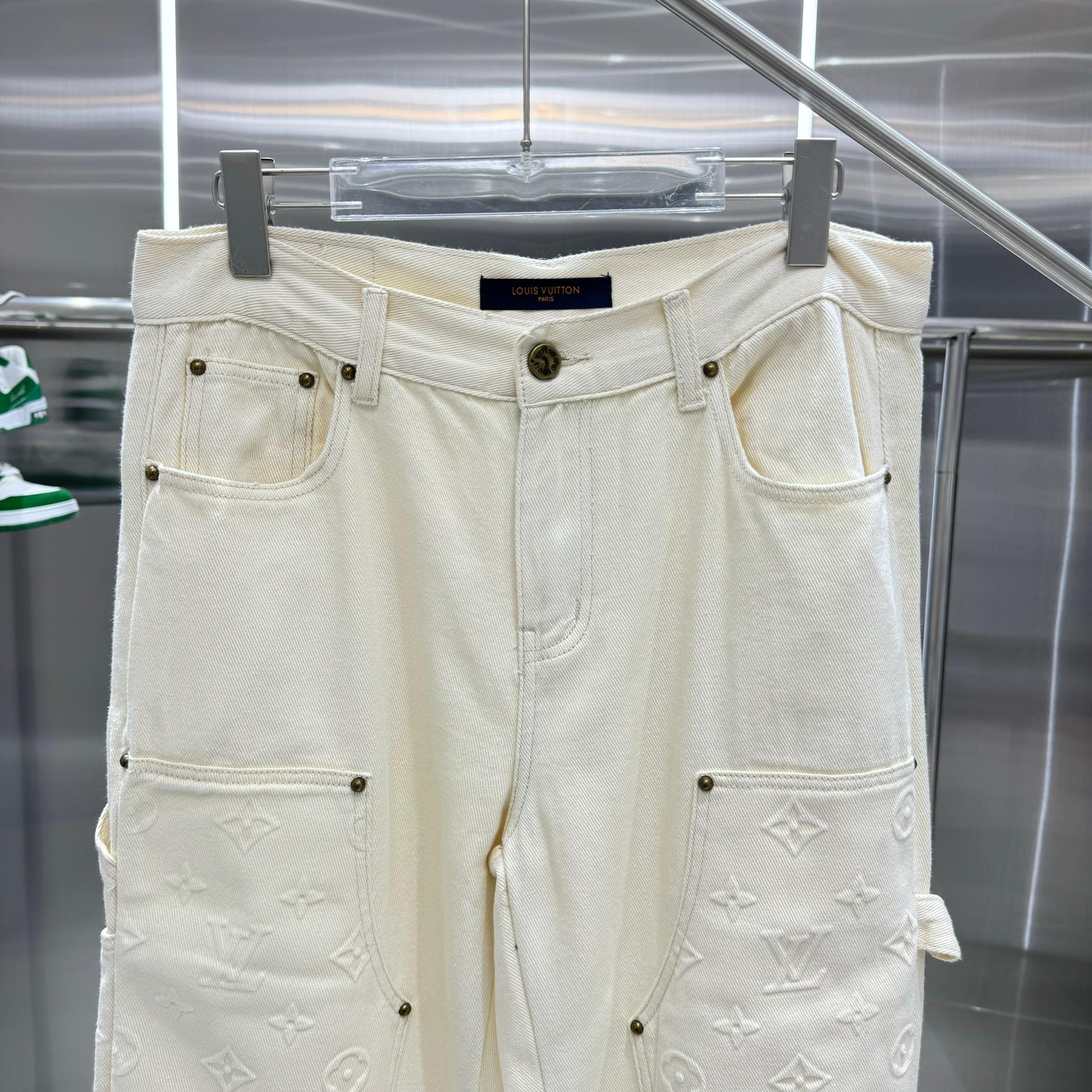 0617 New cargo style pants 0617 New cargo style pants
