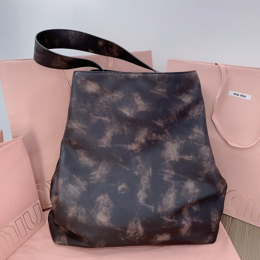 0712 Classic and stylish bag 0712 Classic and stylish bag