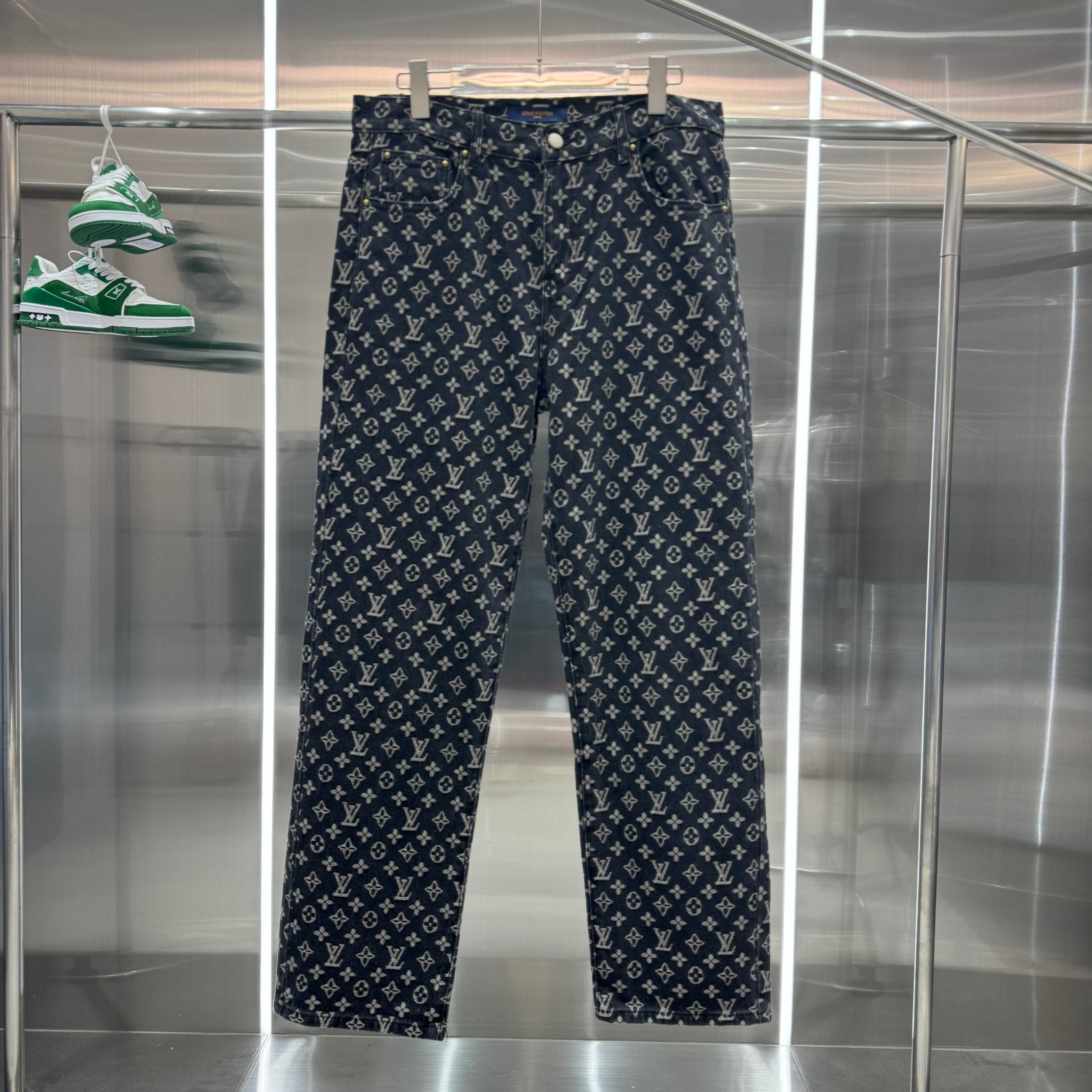0617 New cargo style printed jeans 0617 New cargo style printed jeans