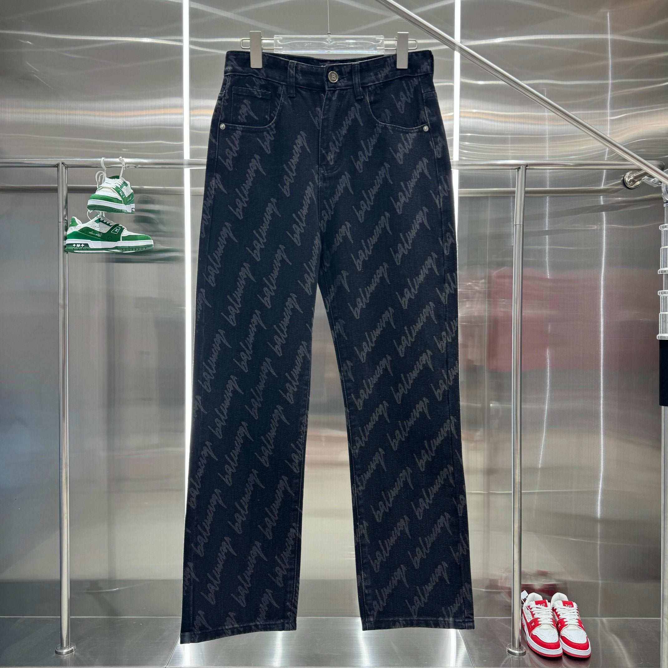 0617 New cargo style printed jeans 0617 New cargo style printed jeans