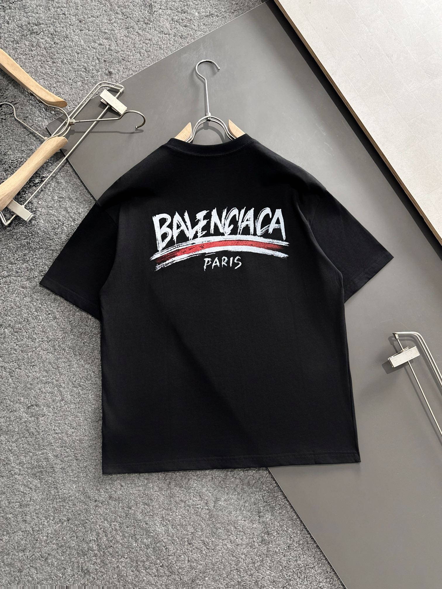 Letter print t-shirt Letter print t-shirt
