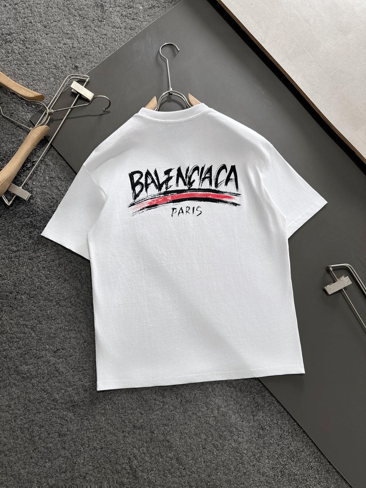 Letter print t-shirt Letter print t-shirt
