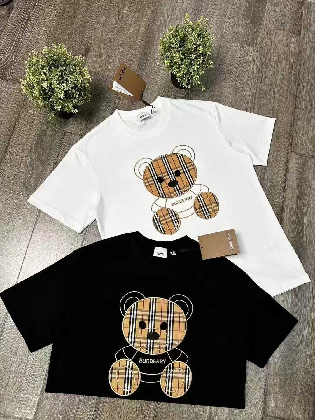 Embroidered bear t-shirt Embroidered bear t-shirt