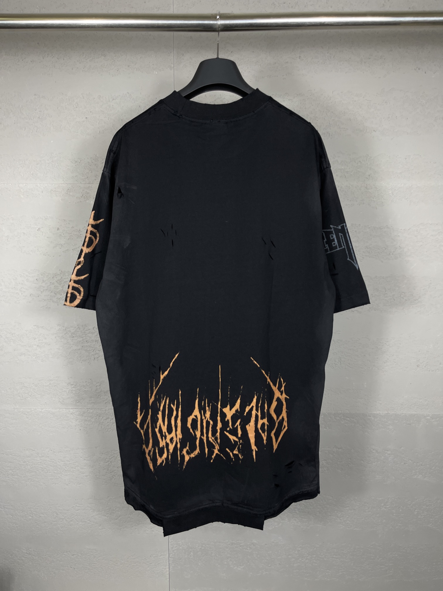 Wash gradient pattern t-shirt Wash gradient pattern t-shirt