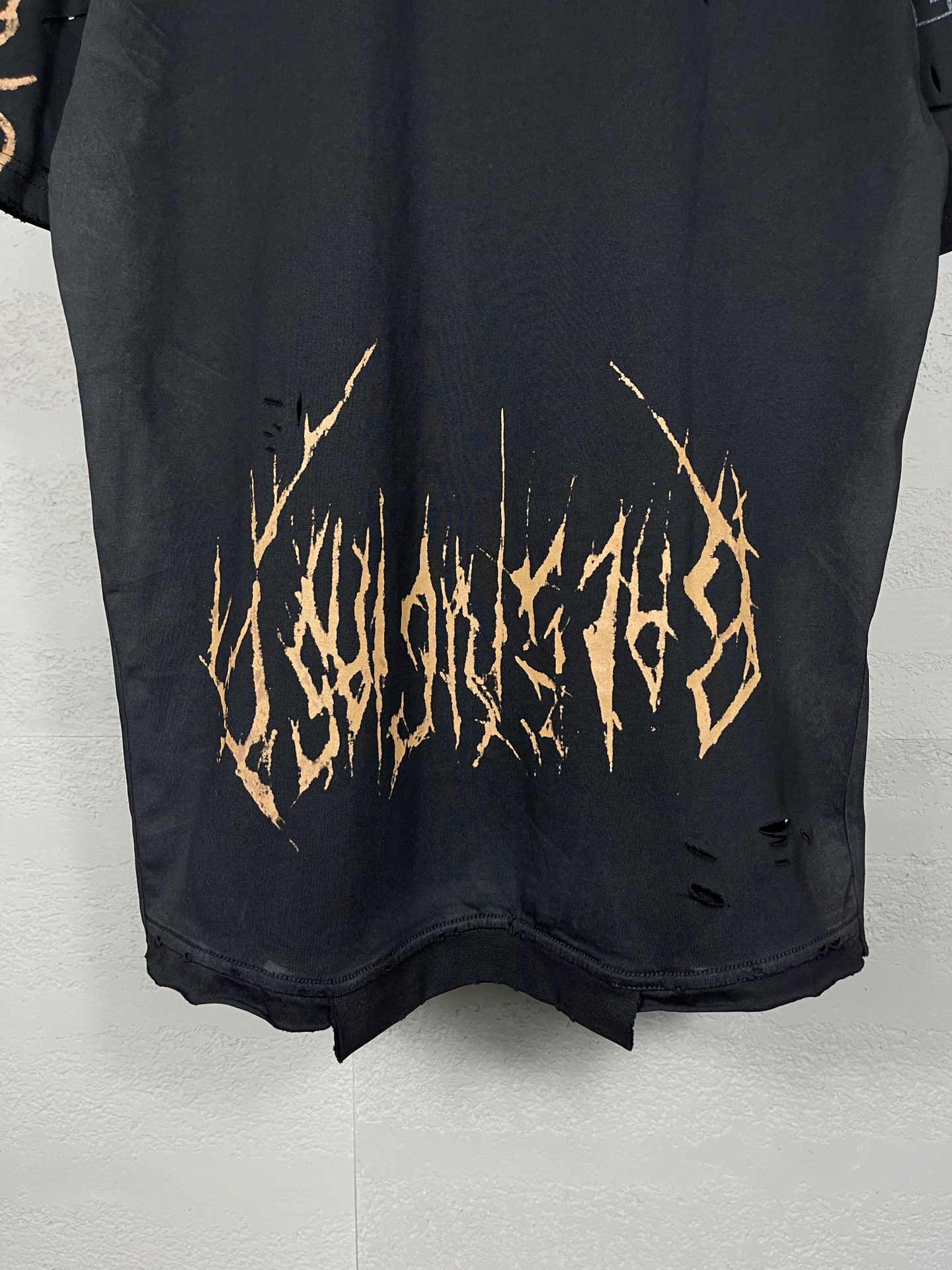 Wash gradient pattern t-shirt Wash gradient pattern t-shirt
