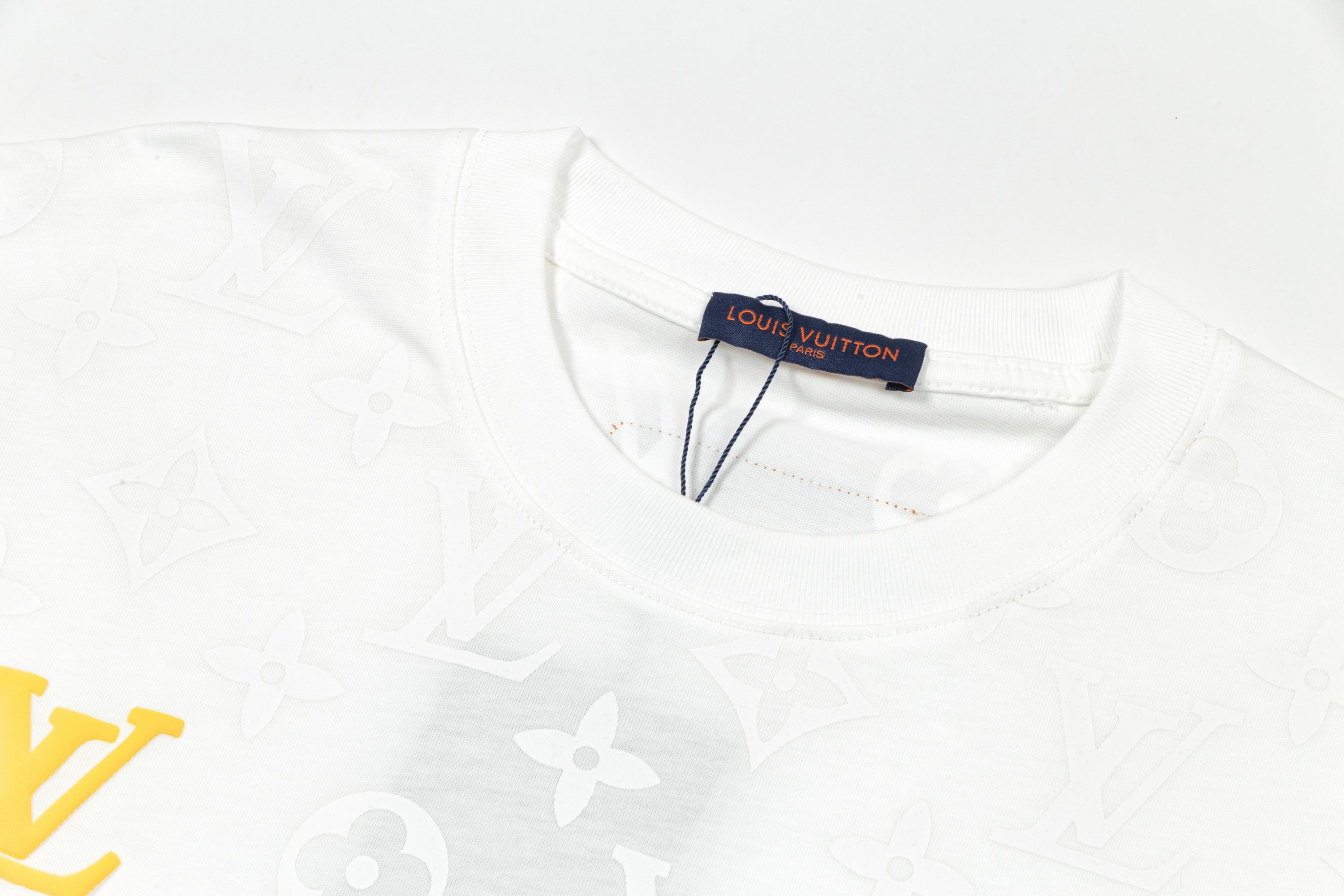 25ss New embroidery logo t-shirt 25ss New embroidery logo t-shirt
