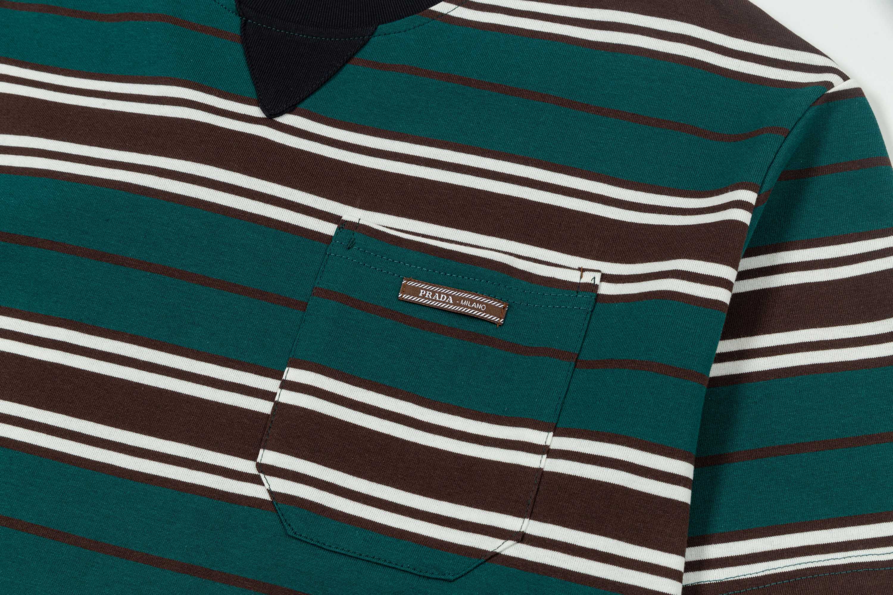 New contrasting striped embroidered T-shirt New contrasting striped embroidered T-shirt