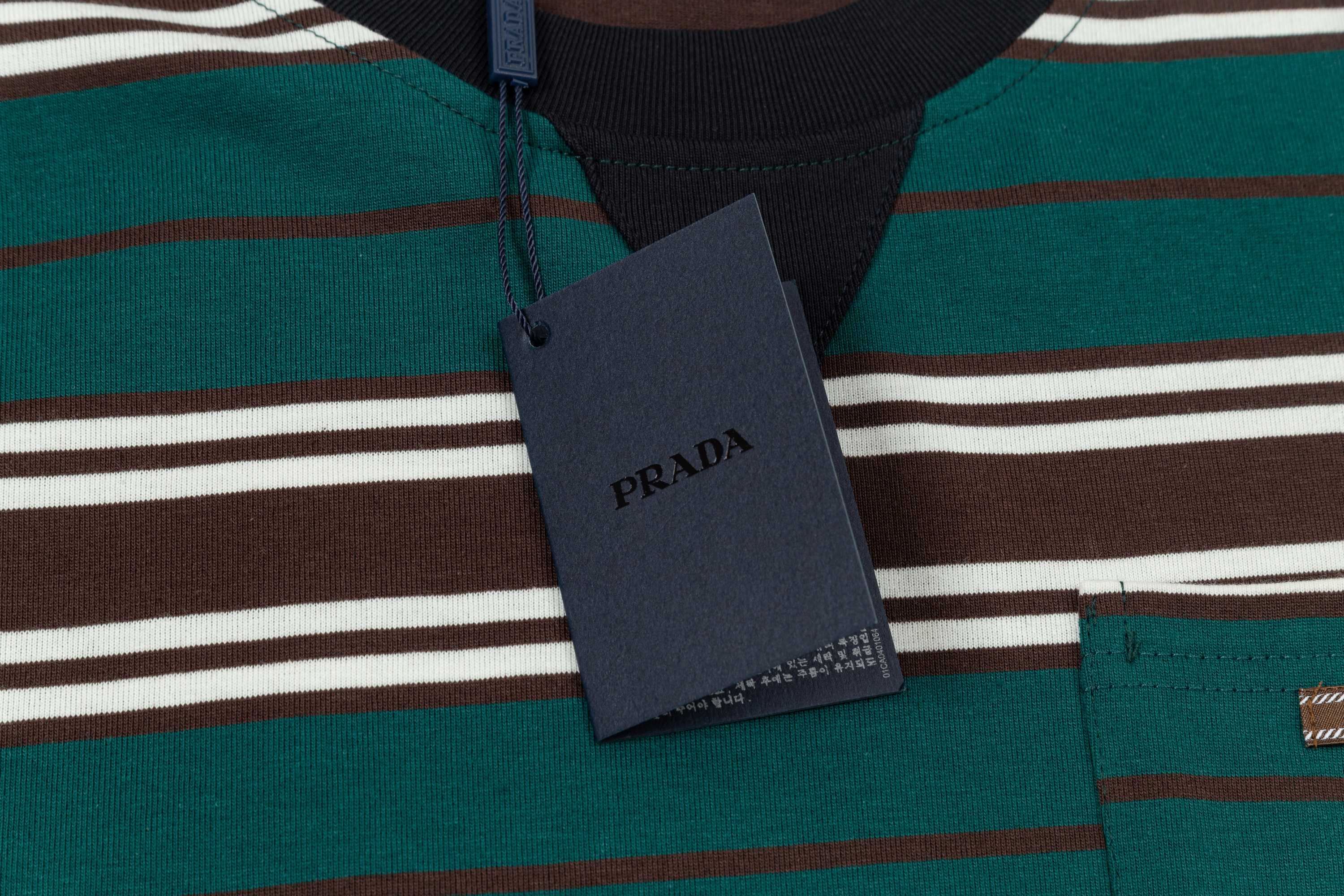 New contrasting striped embroidered T-shirt New contrasting striped embroidered T-shirt