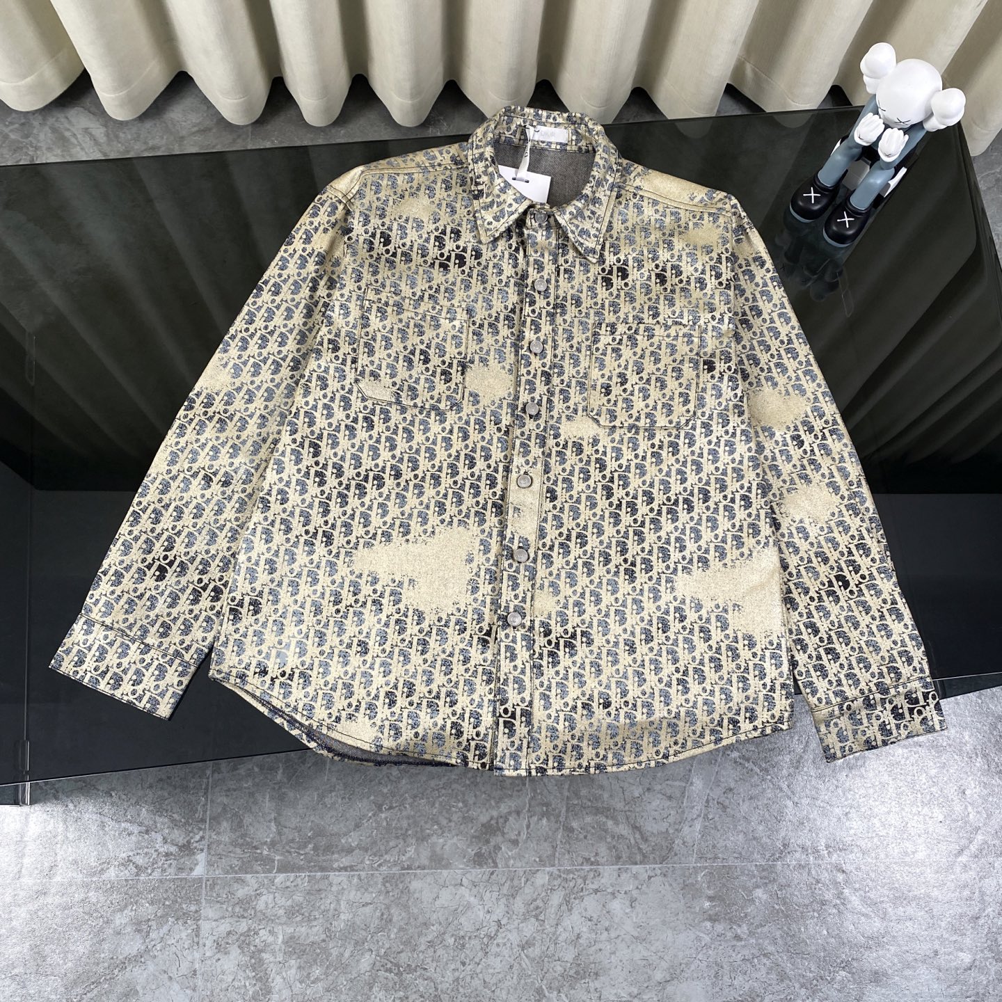 High craft gold stamping denim jacket High craft gold stamping denim jacket