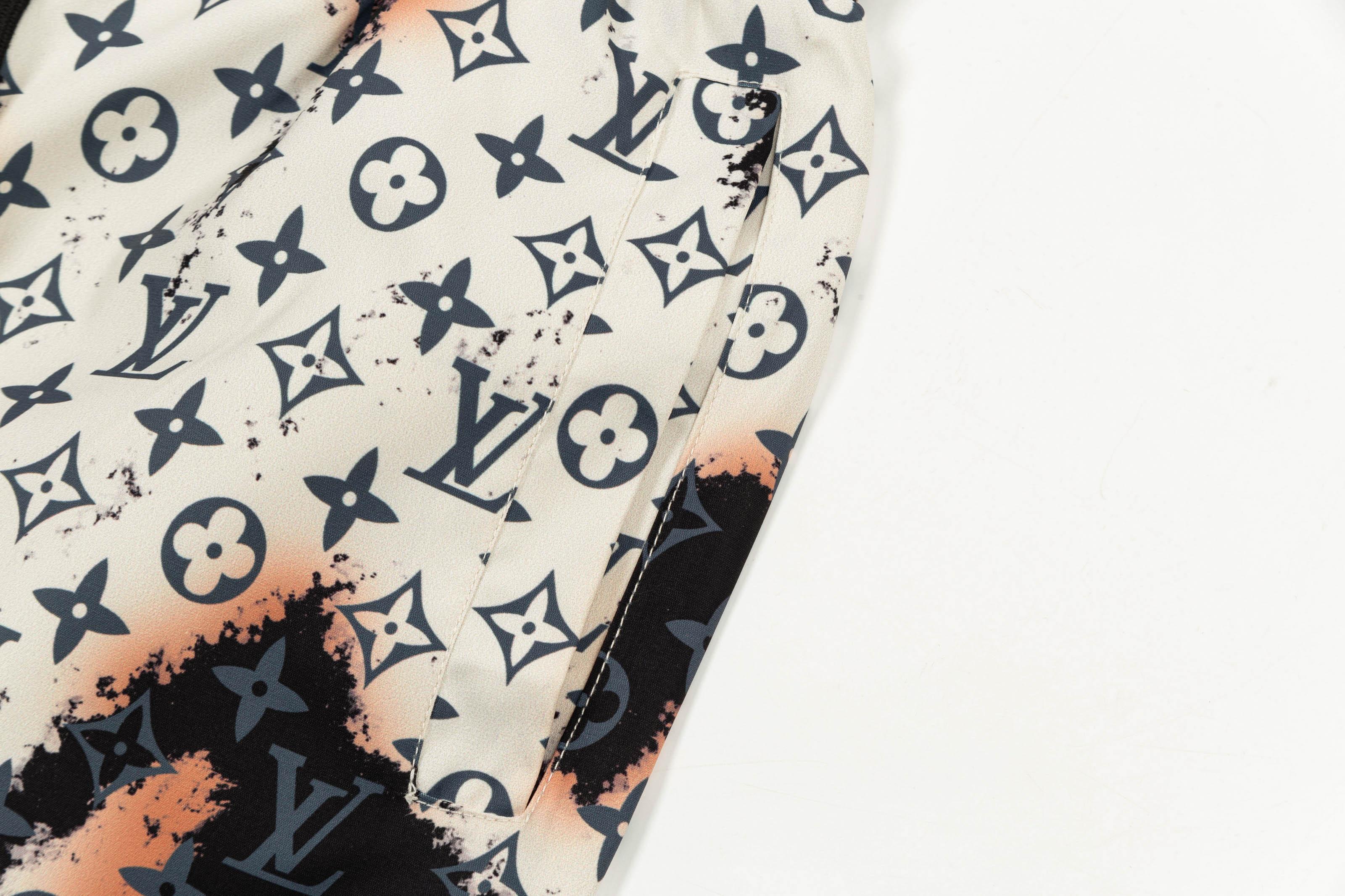Design sense full print shorts Design sense full print shorts