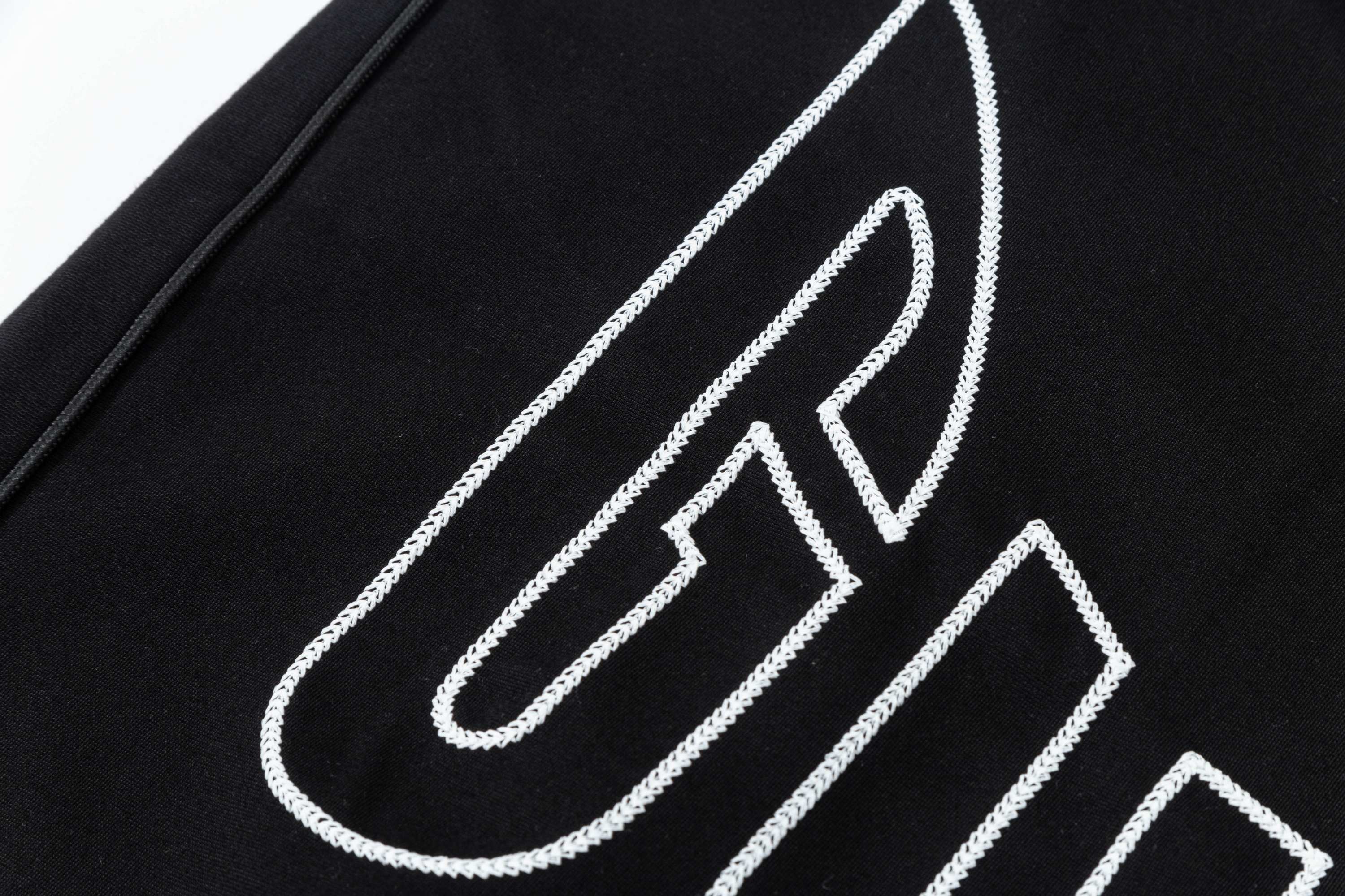 Embroidered logo knit shorts Embroidered logo knit shorts
