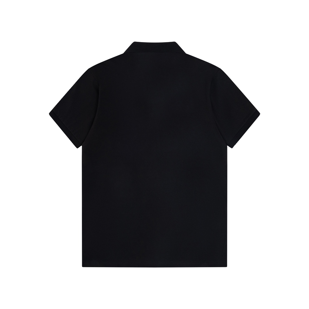 Simple embroidered polo shirt Simple embroidered polo shirt