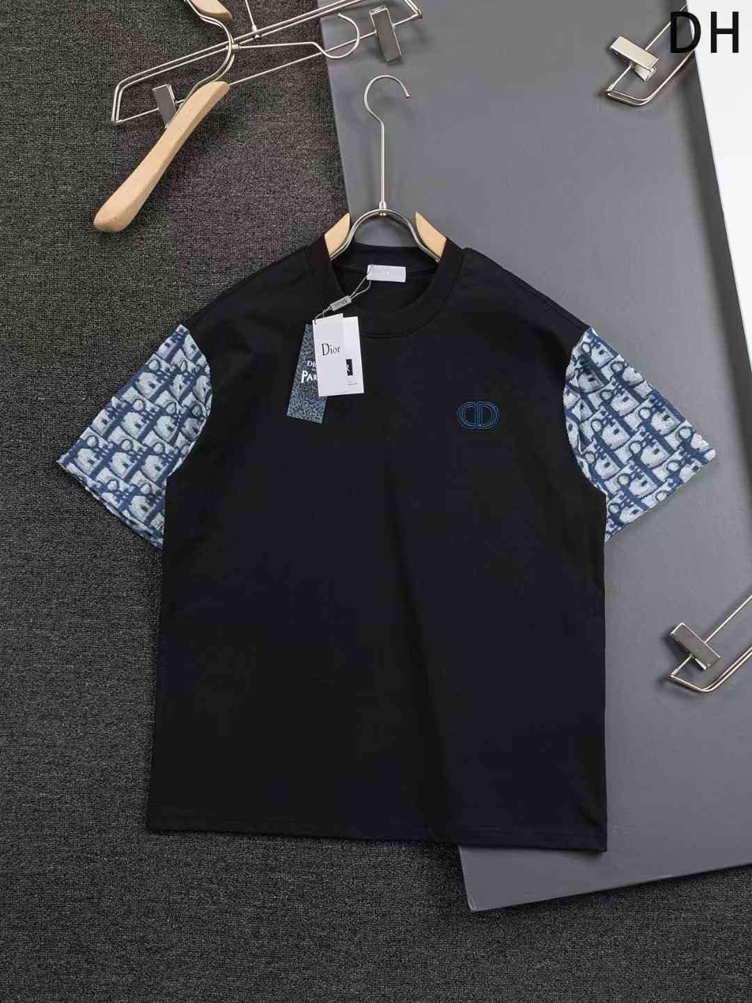 Embroidery stitching t-shirt Embroidery stitching t-shirt