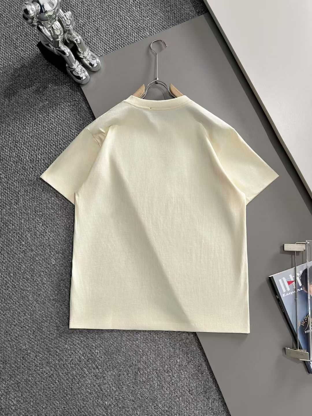 Classic print t-shirt Classic print t-shirt