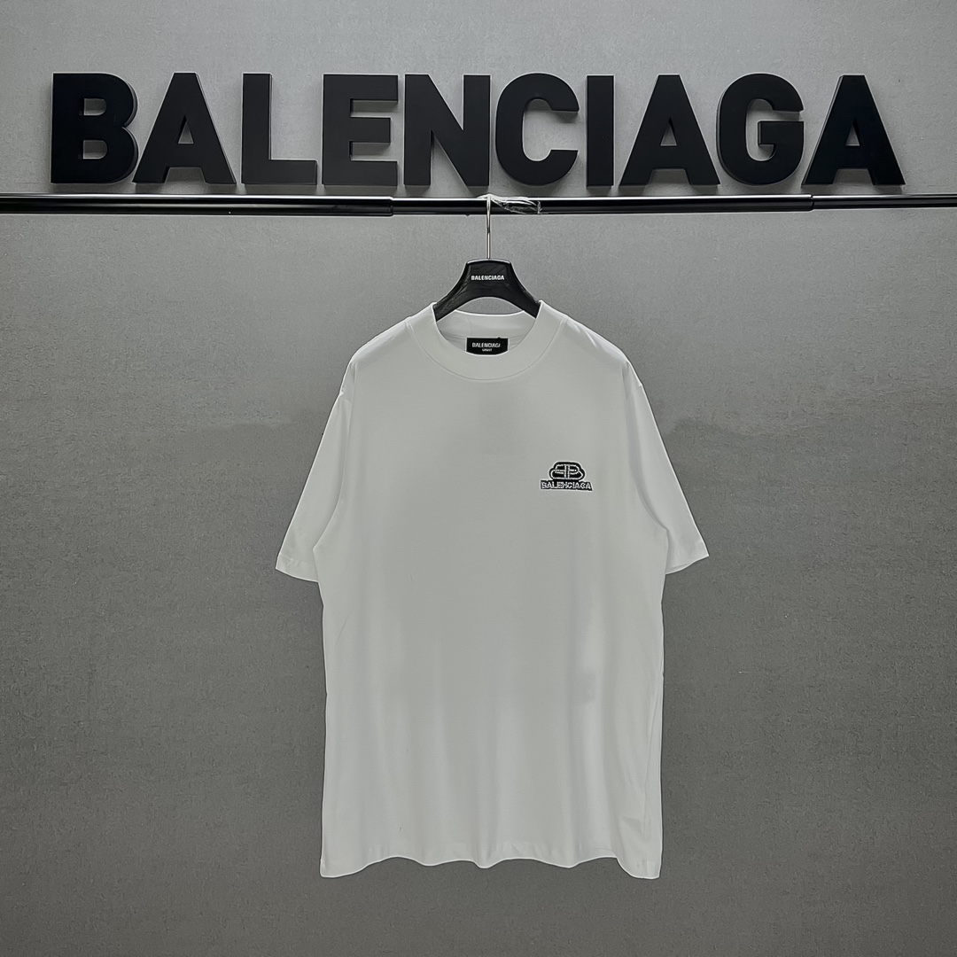 Summer new embroidery hot drill t-shirt Summer new embroidery hot drill t-shirt