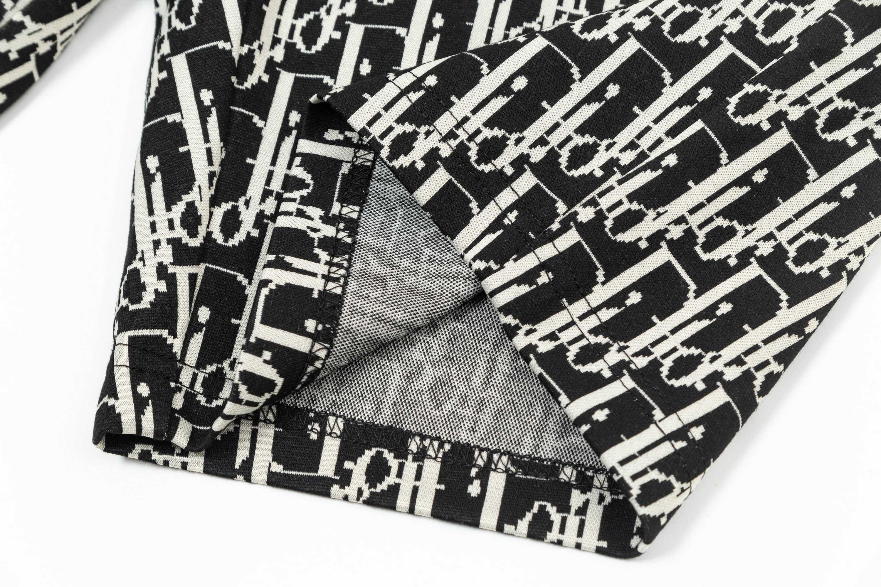 Full printed elastic casual shorts Full printed elastic casual shorts