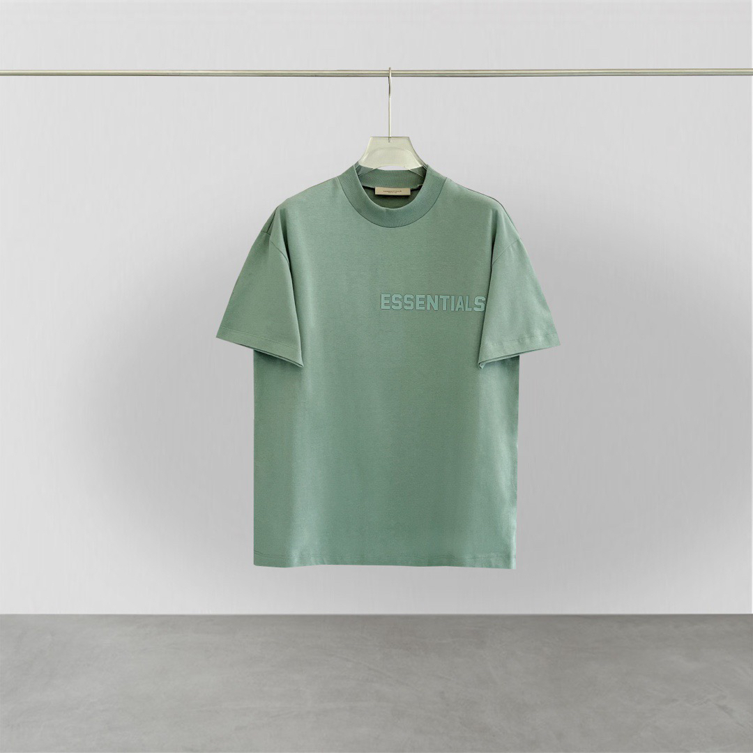 Classic casual t-shirt Classic casual t-shirt