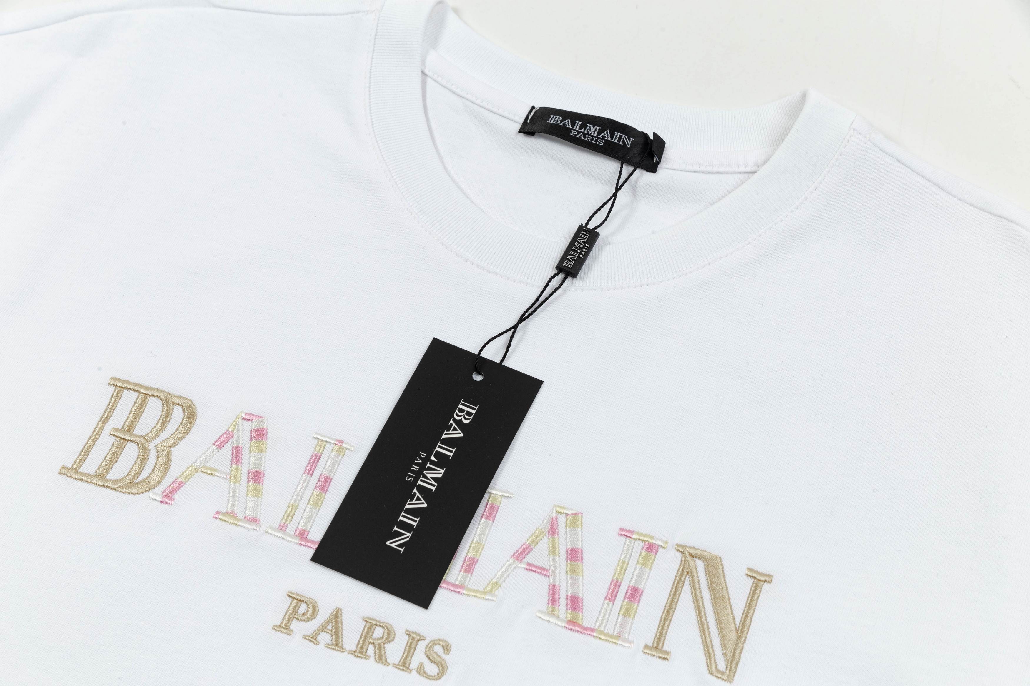 Colorful embroidered pure cotton t-shirt Colorful embroidered pure cotton t-shirt
