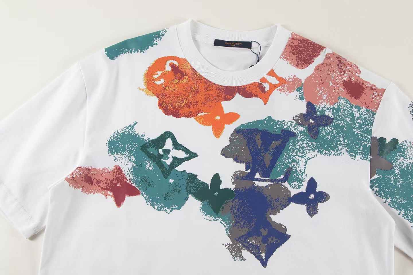 Ink splashing print t-shirt Ink splashing print t-shirt