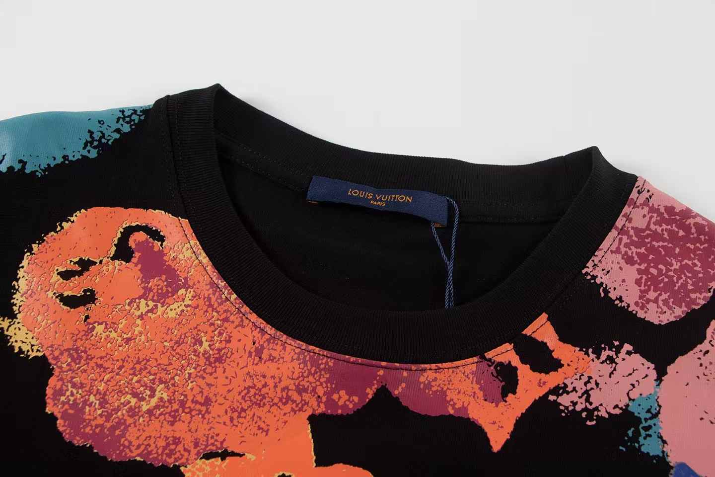 Ink splashing print t-shirt Ink splashing print t-shirt
