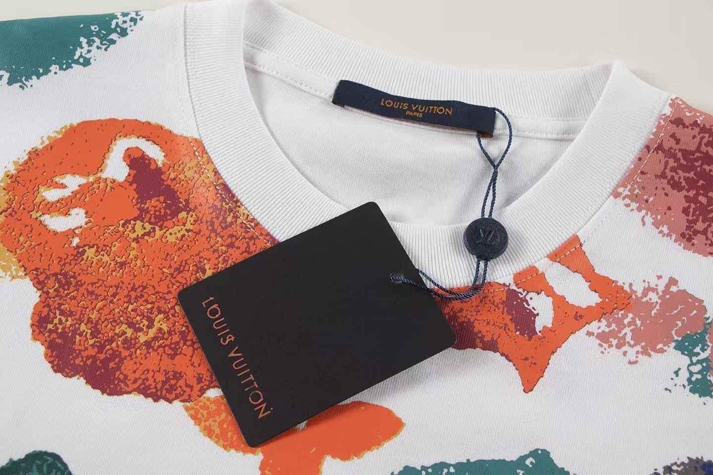 Ink splashing print t-shirt Ink splashing print t-shirt