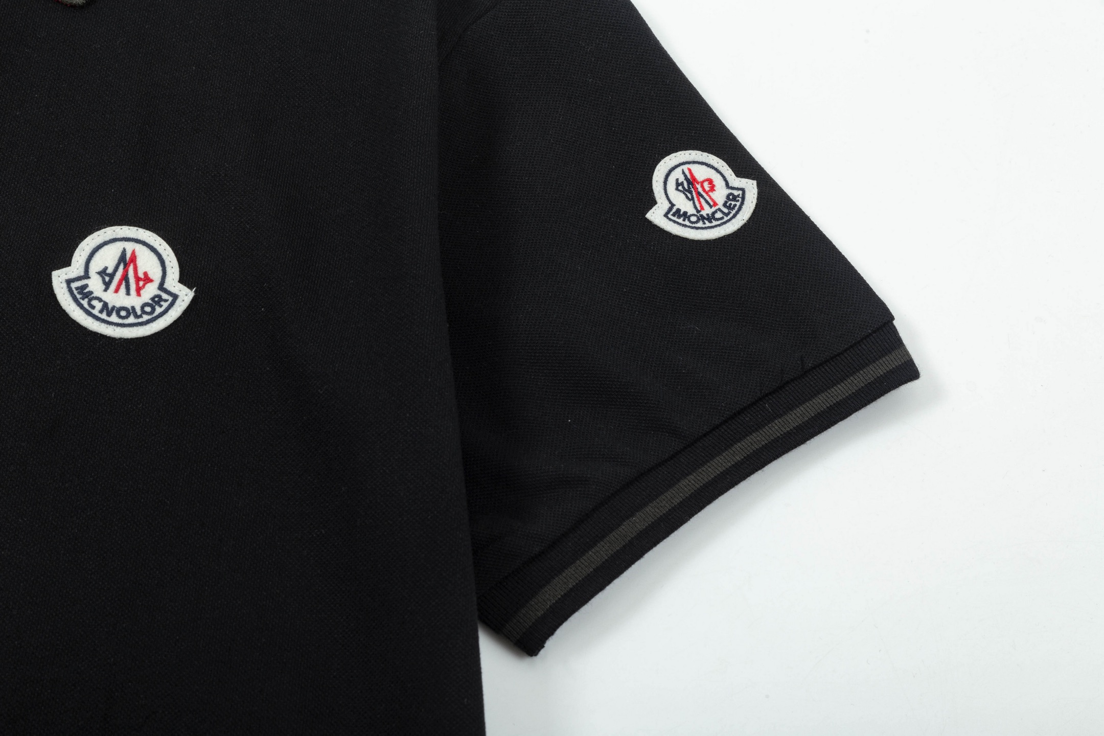 New versatile embroidered polo shirt New versatile embroidered polo shirt