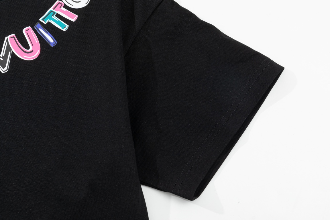 Colorful letters print t-shirt Colorful letters print t-shirt