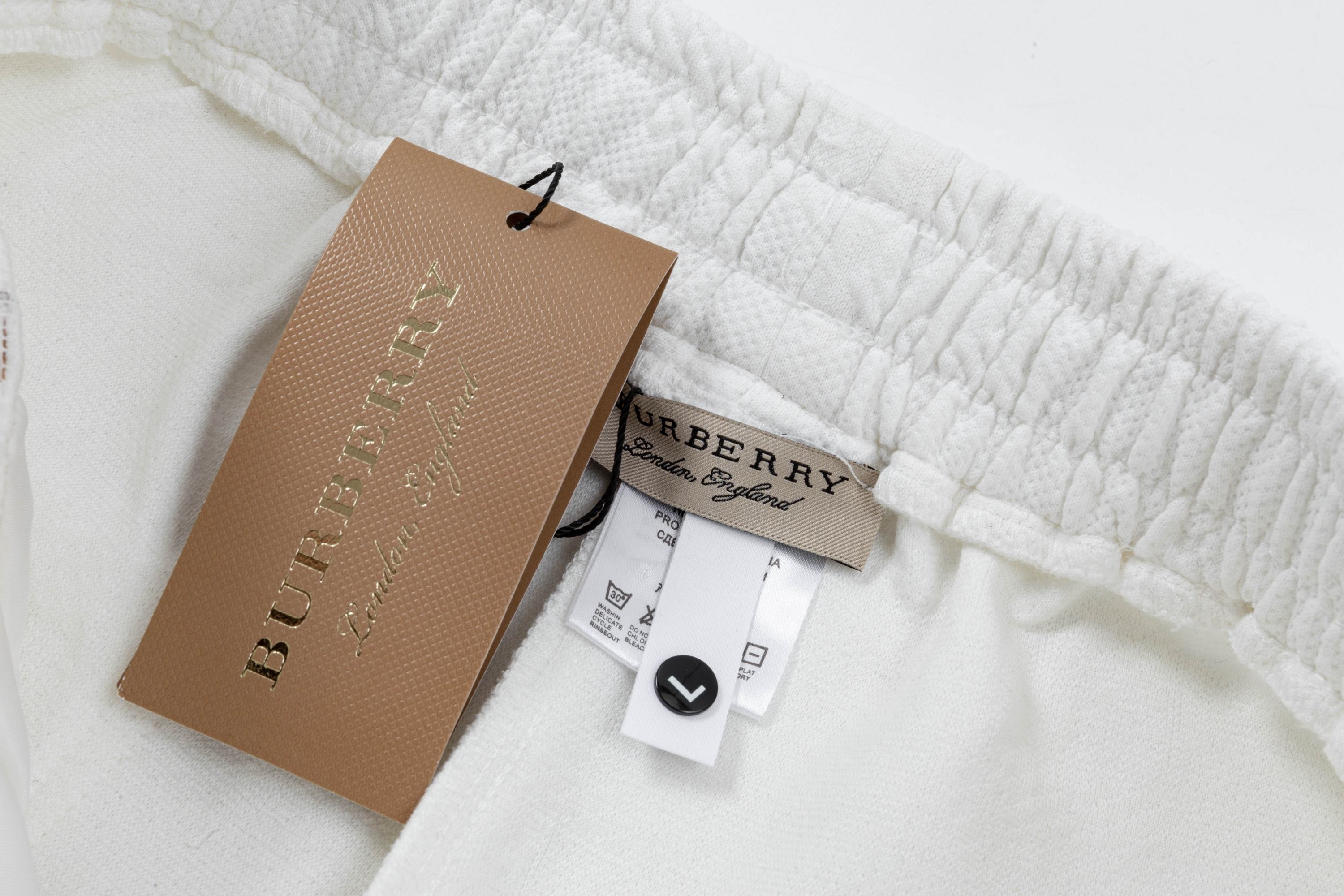 New embroidery logo knitted shorts New embroidery logo knitted shorts