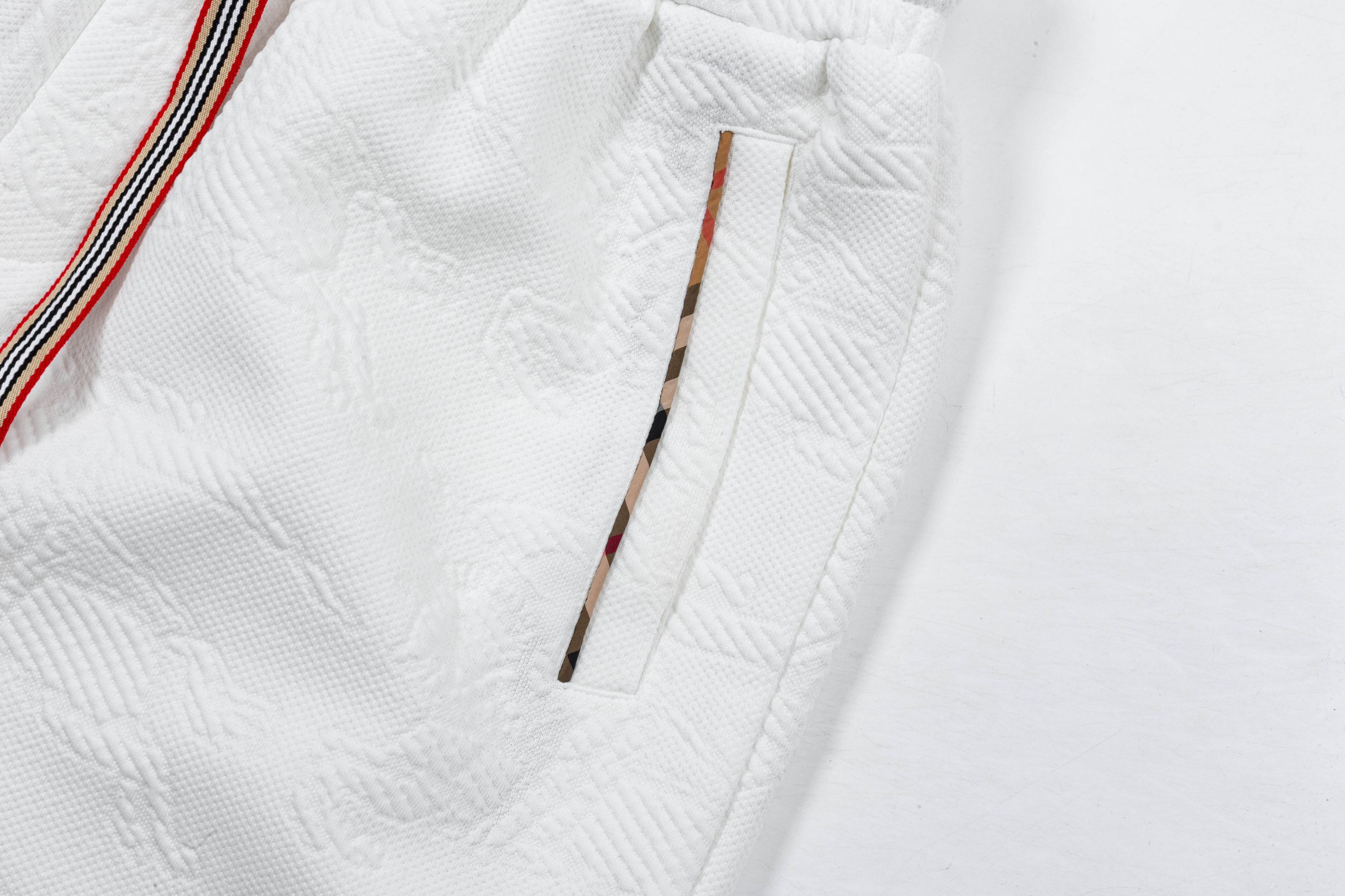 New embroidery logo knitted shorts New embroidery logo knitted shorts