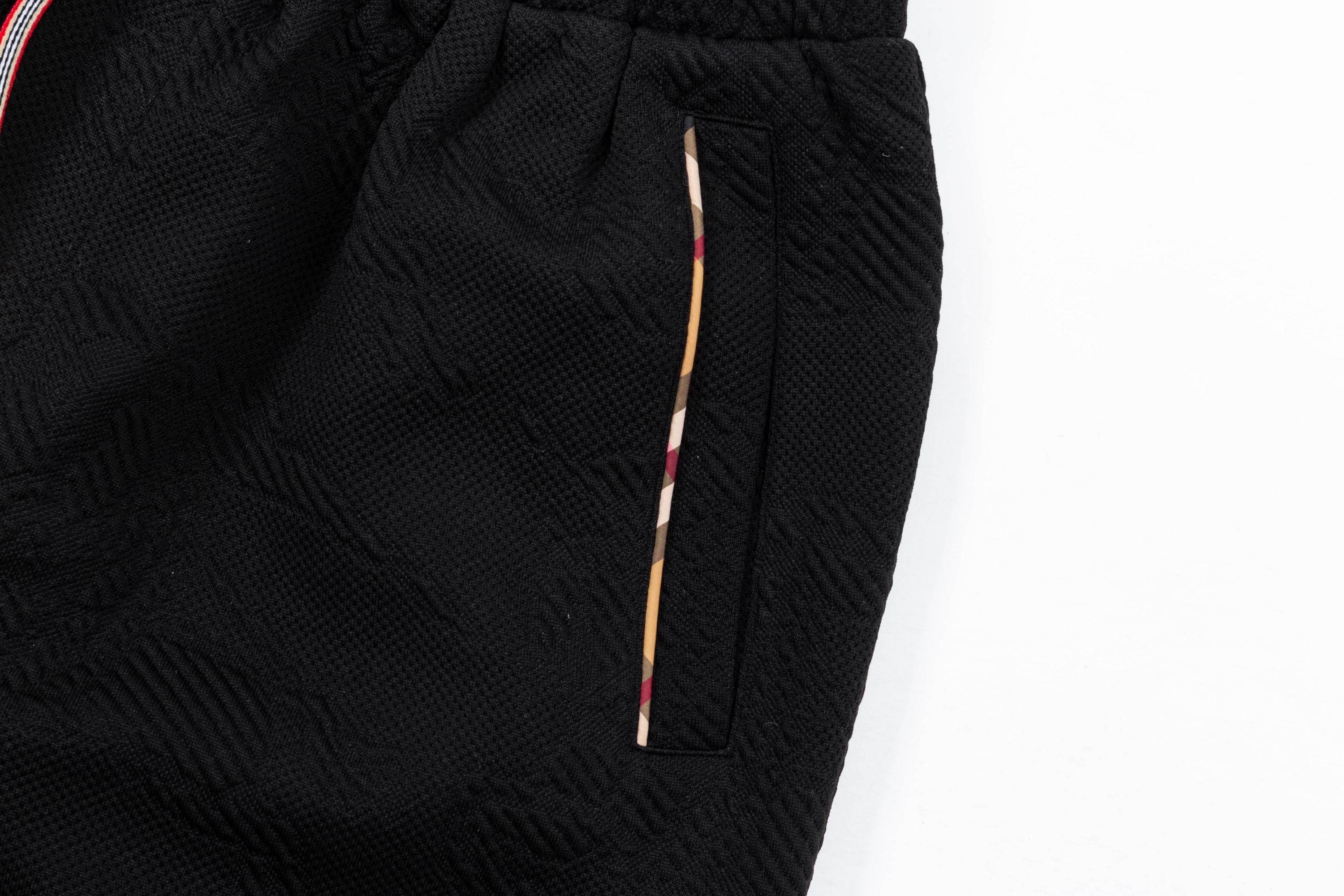 New embroidery logo knitted shorts New embroidery logo knitted shorts