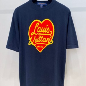 Heart printing t-shirt