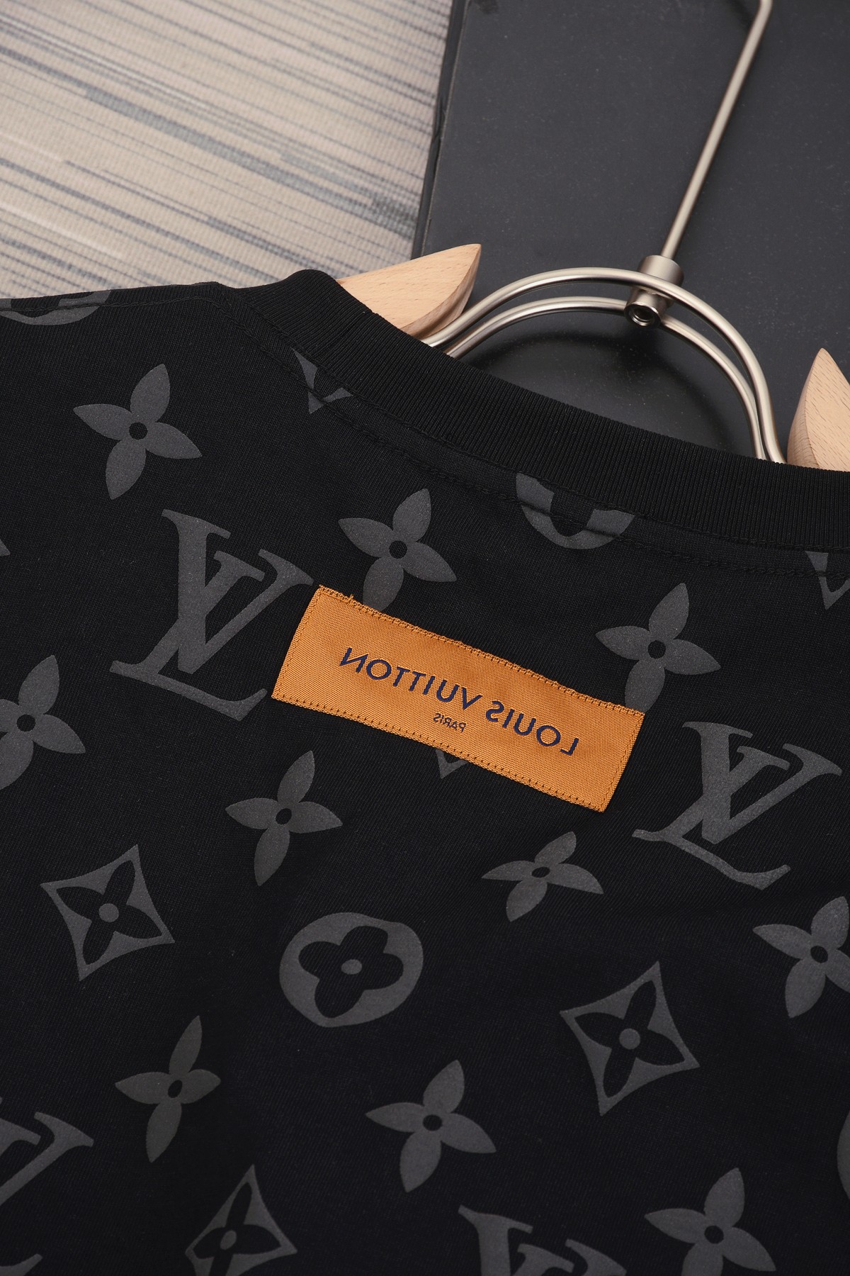 High craftsmanship foam printing t-shirt High craftsmanship foam printing t-shirt