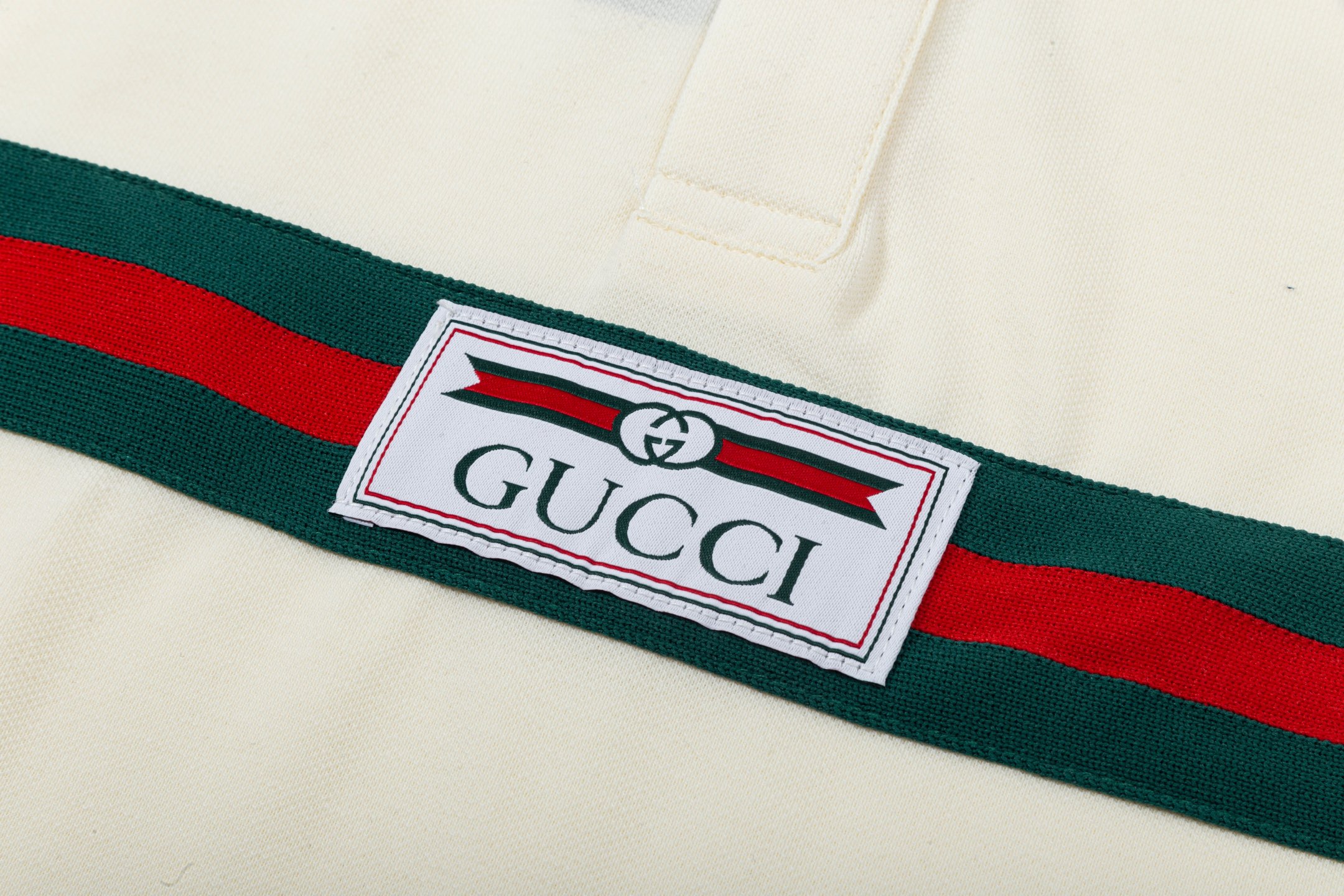 New versatile embroidered polo shirt New versatile embroidered polo shirt