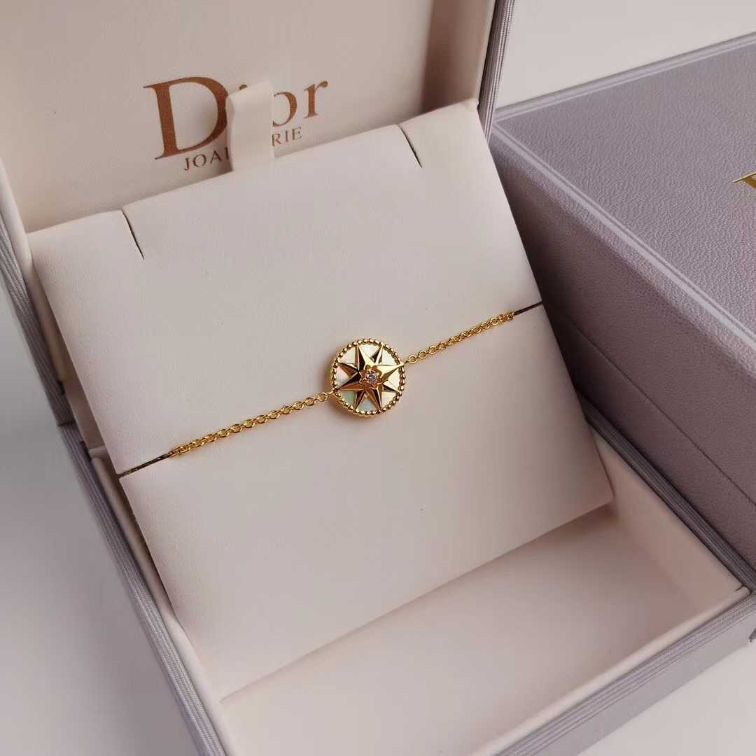 New gold necklace New gold necklace