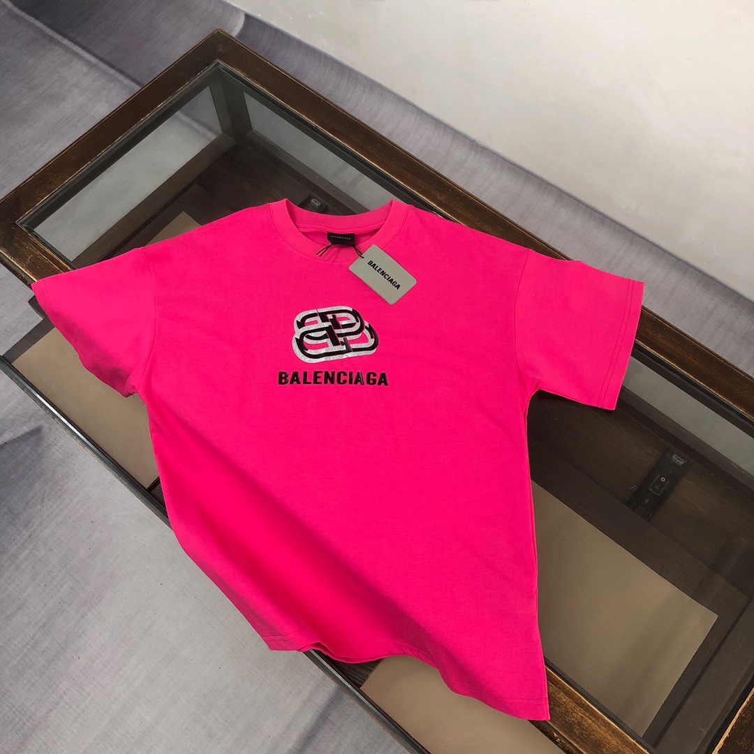 Classic print t-shirt Classic print t-shirt
