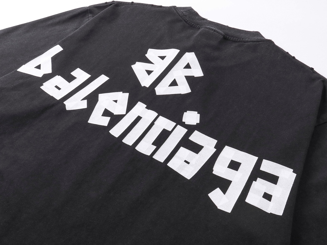 Classic letter print t-shirt Classic letter print t-shirt