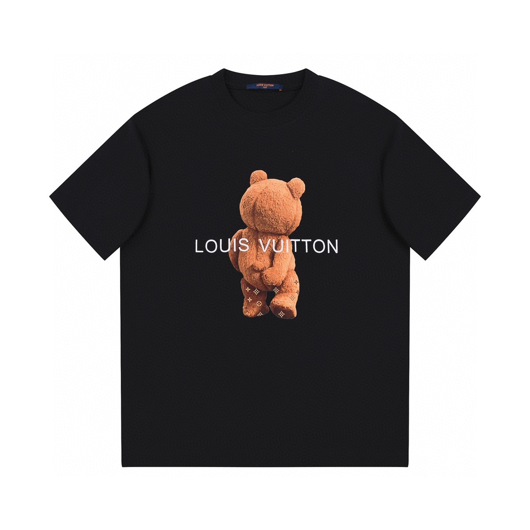 Bear print fashion t-shirt Bear print fashion t-shirt