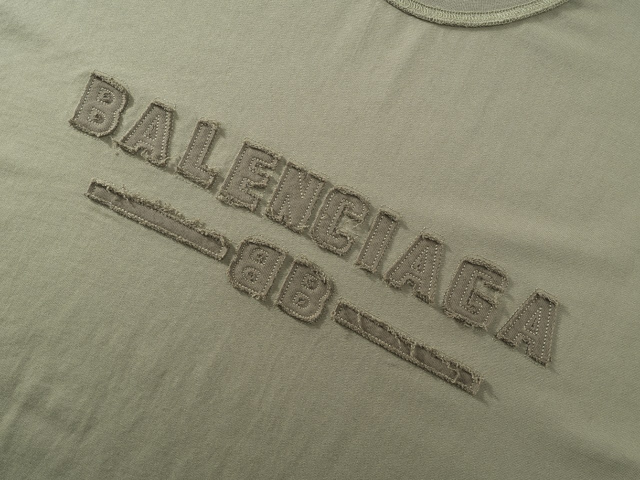 Embroidery wash t-shirt Embroidery wash t-shirt
