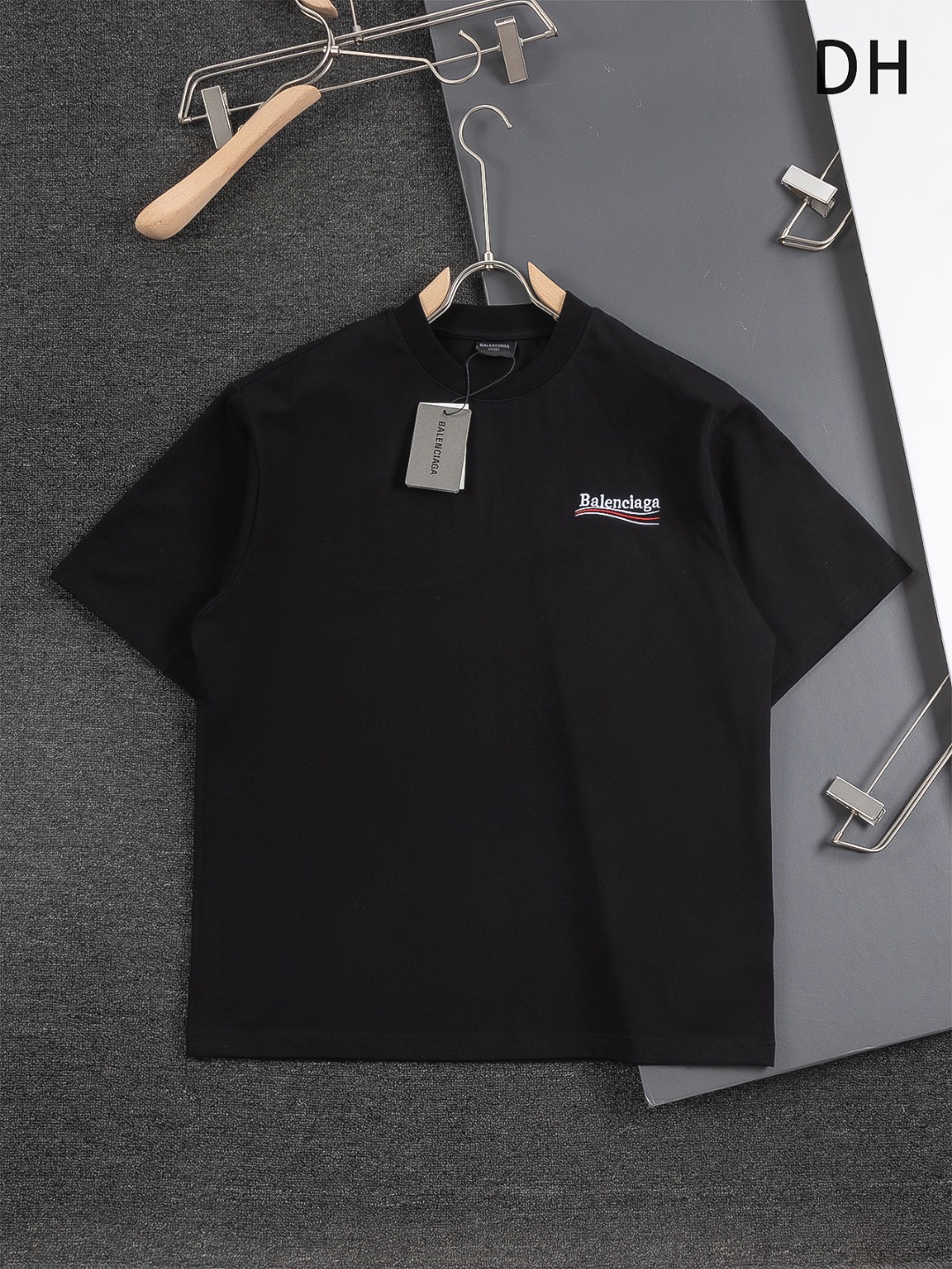 Classic t-shirt Classic t-shirt