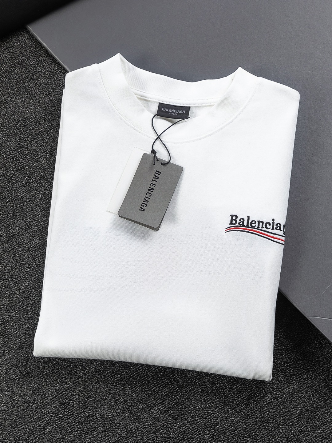 Classic t-shirt Classic t-shirt