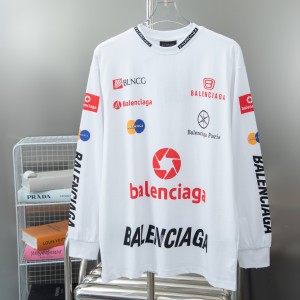 New printed long sleeve T-shirt