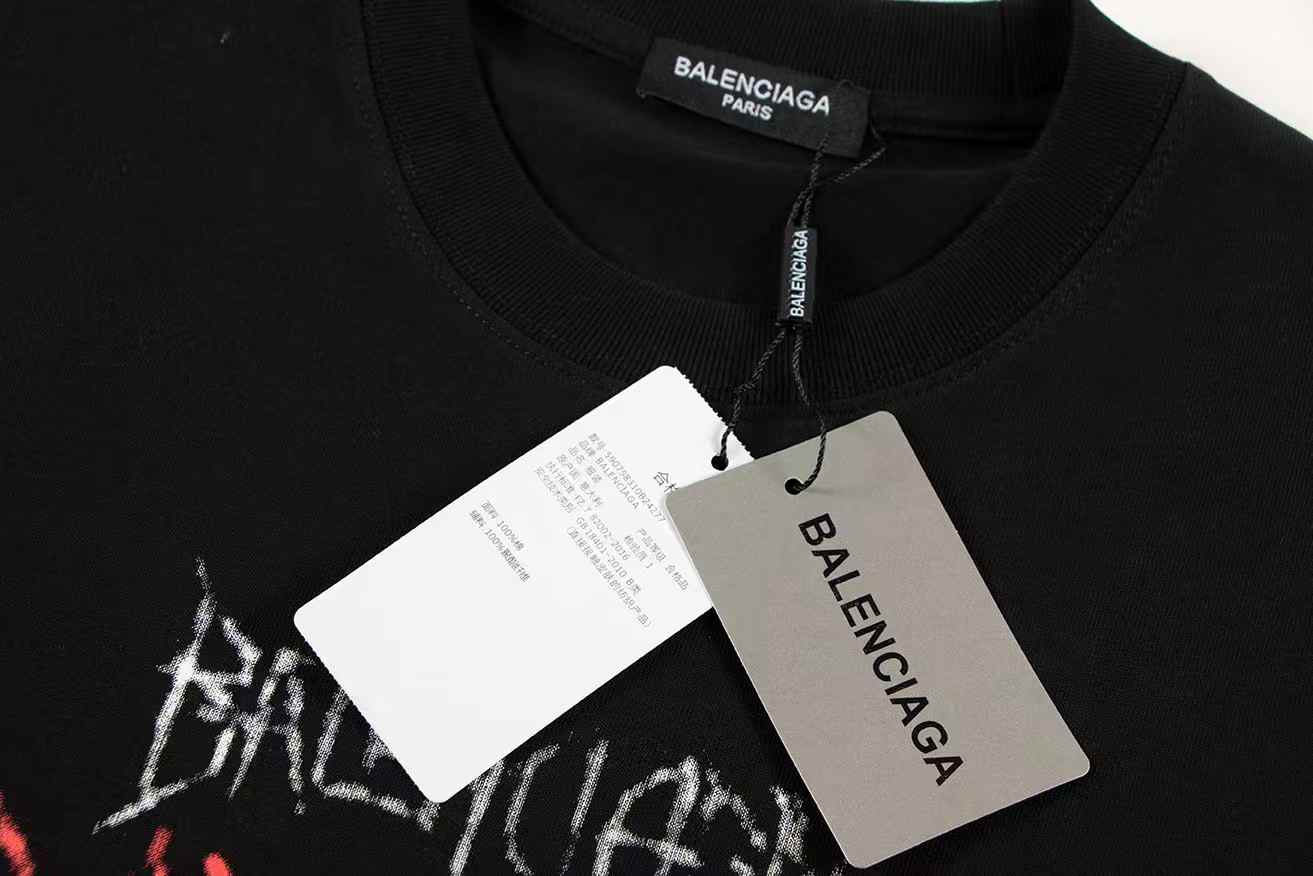 Letter print t-shirt Letter print t-shirt