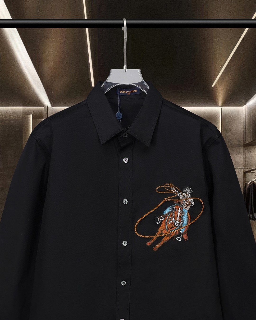 Western denim heavy craftsmanship embroidered long-sleeved shirt Western denim heavy craftsmanship embroidered long-sleeved shirt
