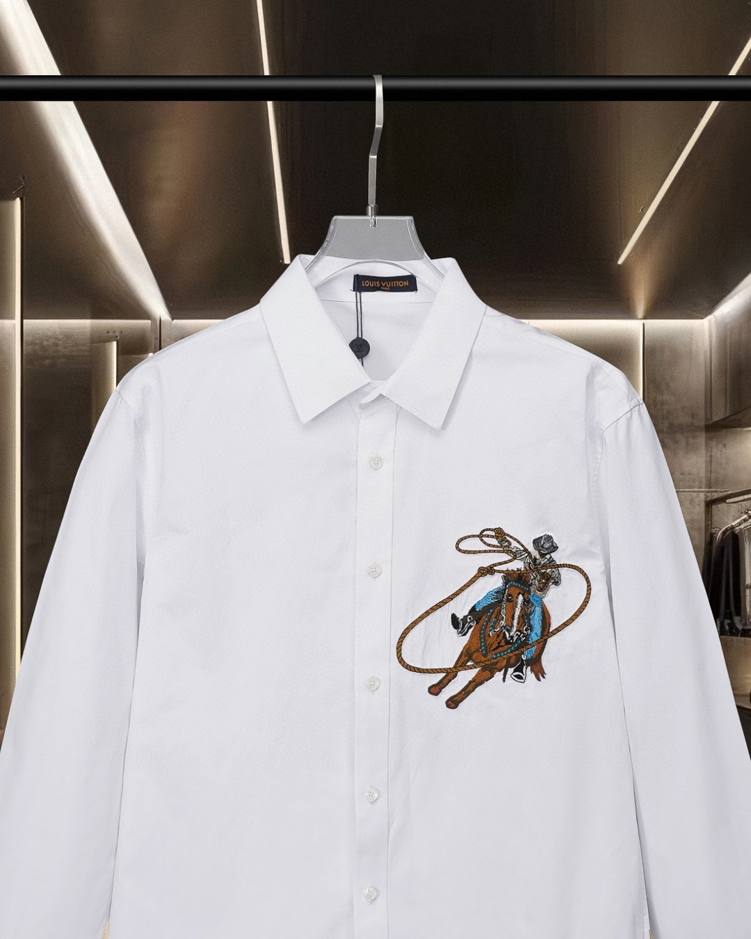 Western denim heavy craftsmanship embroidered long-sleeved shirt Western denim heavy craftsmanship embroidered long-sleeved shirt