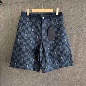 Embroidered denim shorts